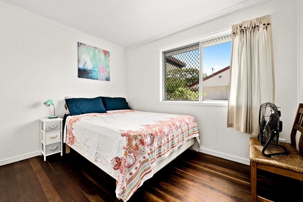 Real Estate For Sale 73 Cooroora Street Dicky Beach , QLD