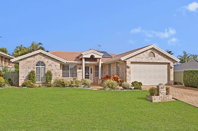 Level Easy Living With Supreme Comfort In Highly Regarded Neighbourhood