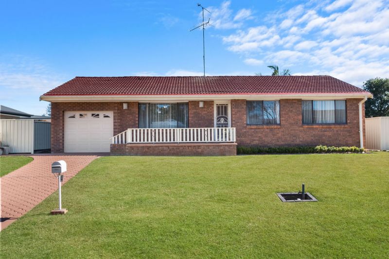 Real Estate For Sale 18 Crossley Avenue Mcgraths Hill , NSW