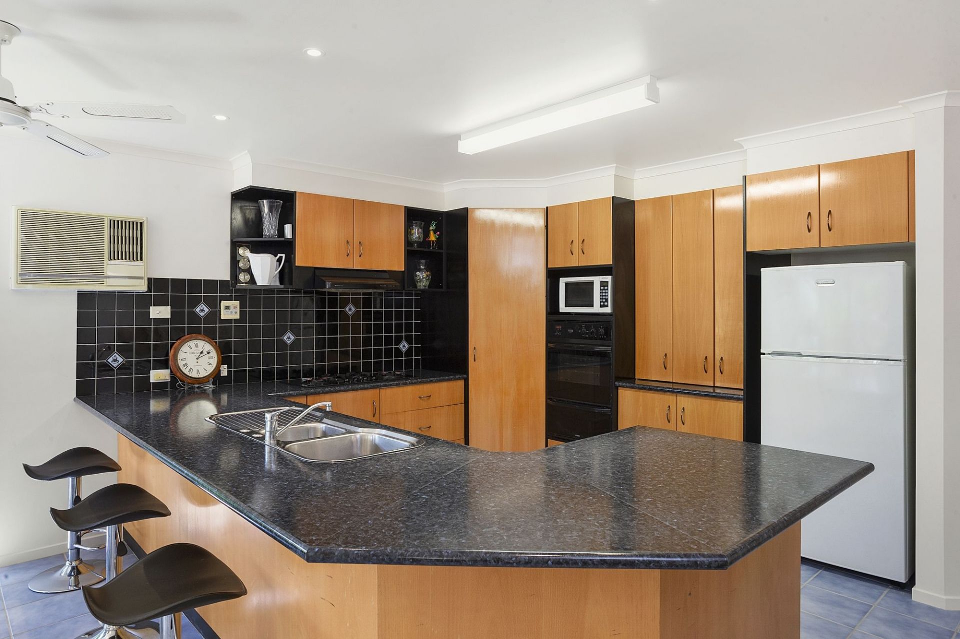 17 Miriam Court Ocean Grove VIC, Ocean Grove - Thumbnail 6