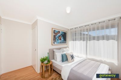 6 Tozer Loop, Atwell