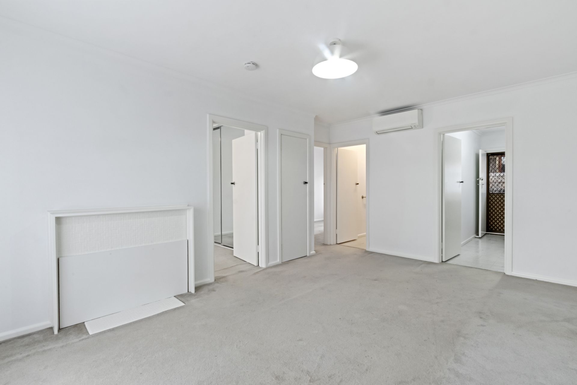 Delightful unit in the Oakhill Estate