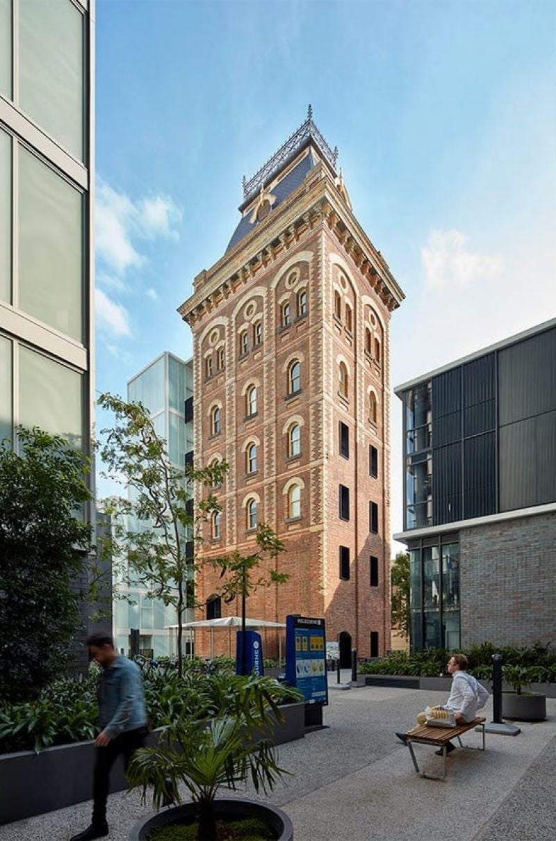 Modern Living in an Iconic Collingwood Setting