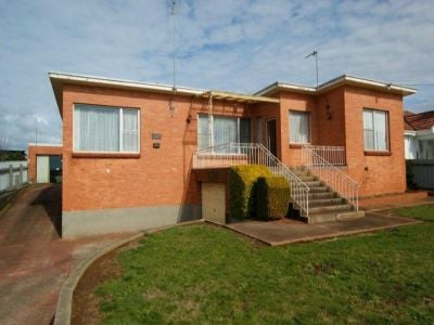 4
 
 
 
  
 
 
 1
 
 
 
  
 
 
 2
 
 
 
 
 
 
 
 153 Parker Street, DEVONPORT TAS 7310, Devonport - Thumbnail 2