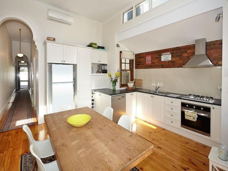 11 McConnell Street Kensington VIC, Kensington - Thumbnail 2