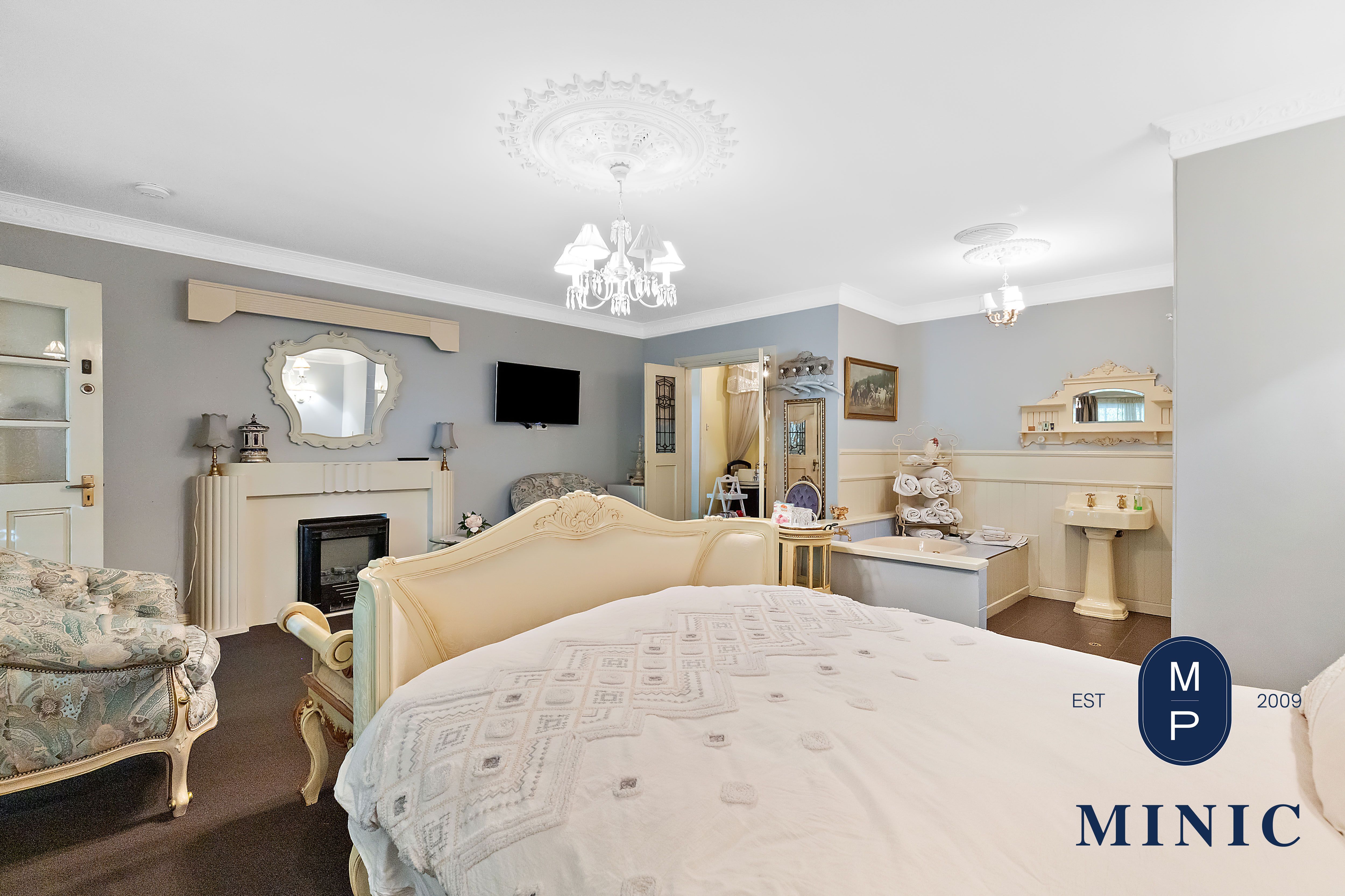 28 Binshaw Avenue, Byford