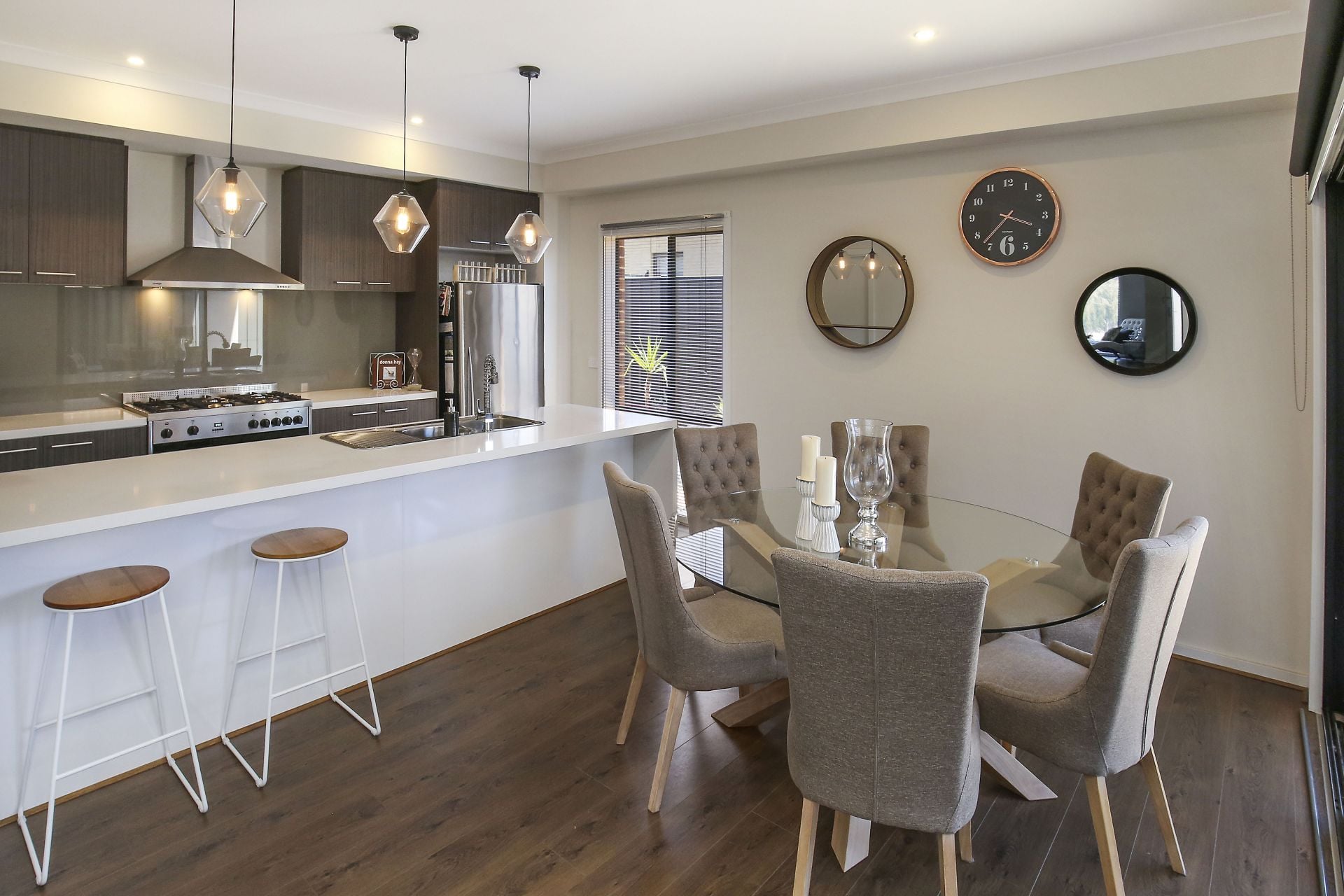 LUXURY LIVING  *Insp Wed 24th Apr @ 5:00pm*