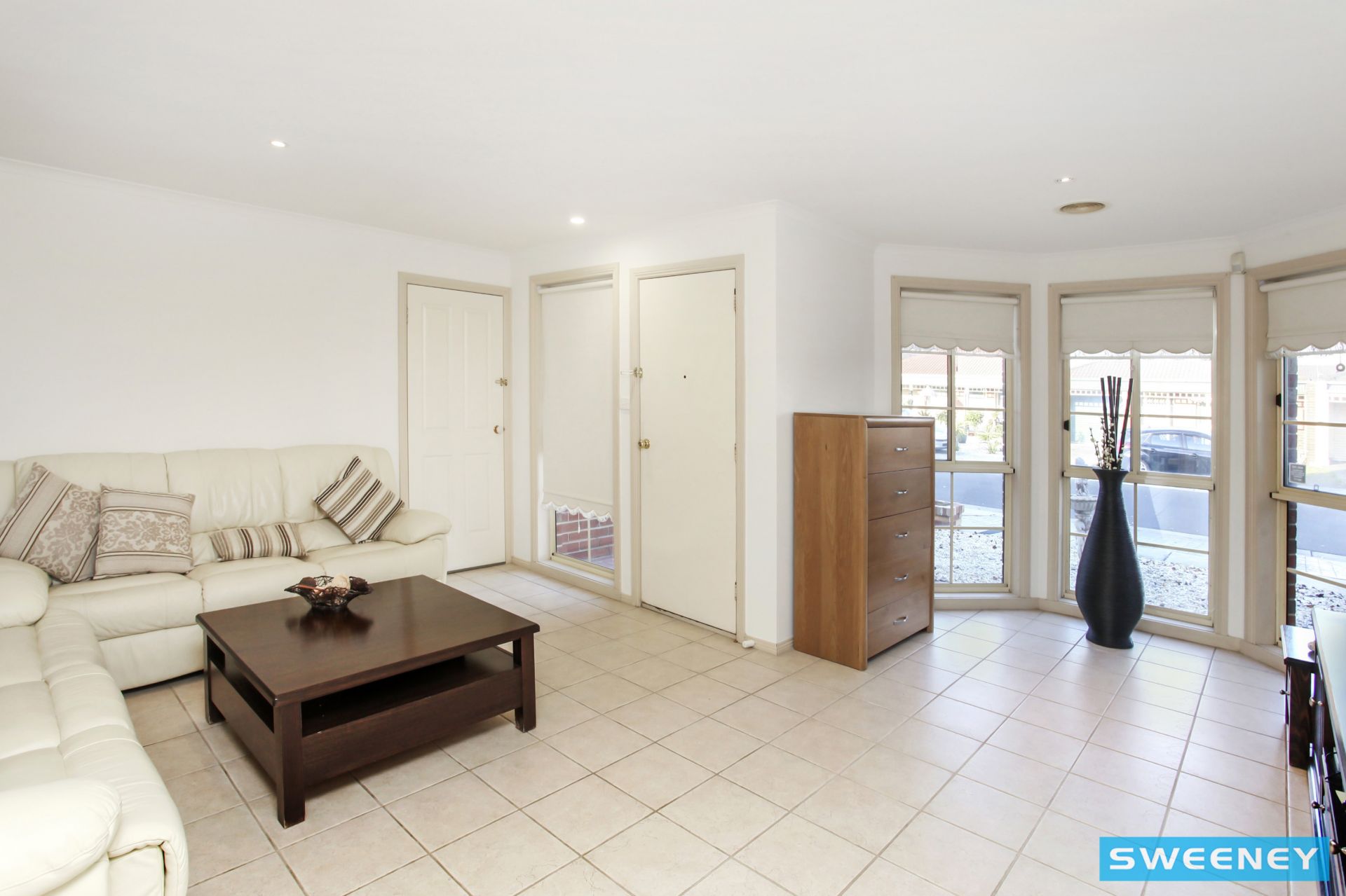 106 Catherine Drive, Hillside - Thumbnail 6