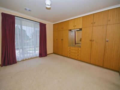 5
 
 
 
  
 
 
 2
 
 
 
  
 
 
 6
 
 
 
 
 
 
 
 39 Melrose Road, ABERDEEN TAS 7310, Aberdeen - Thumbnail 8