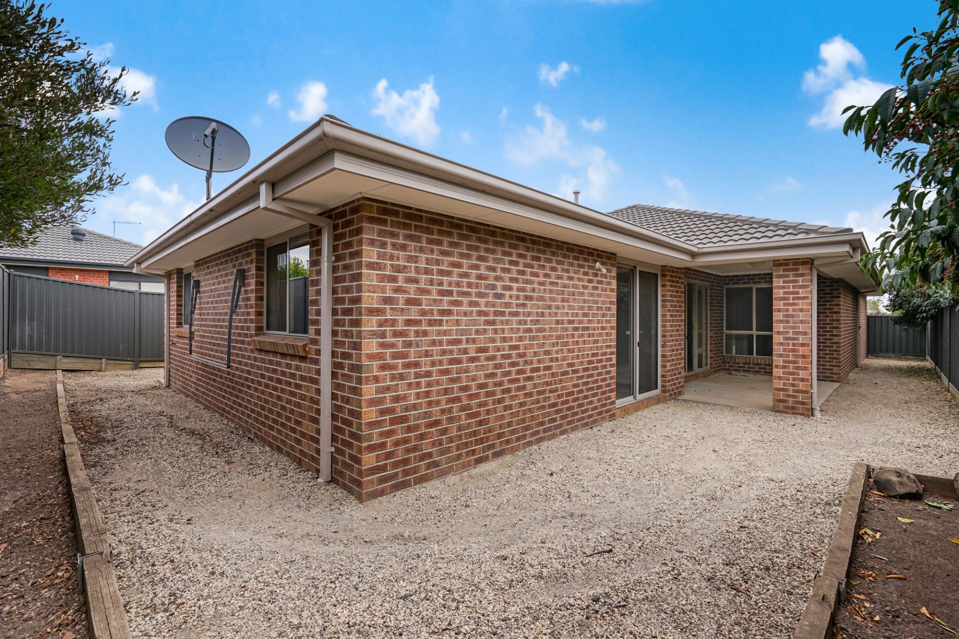 15 Pengelly Road, Lucas, Lucas - Thumbnail 2