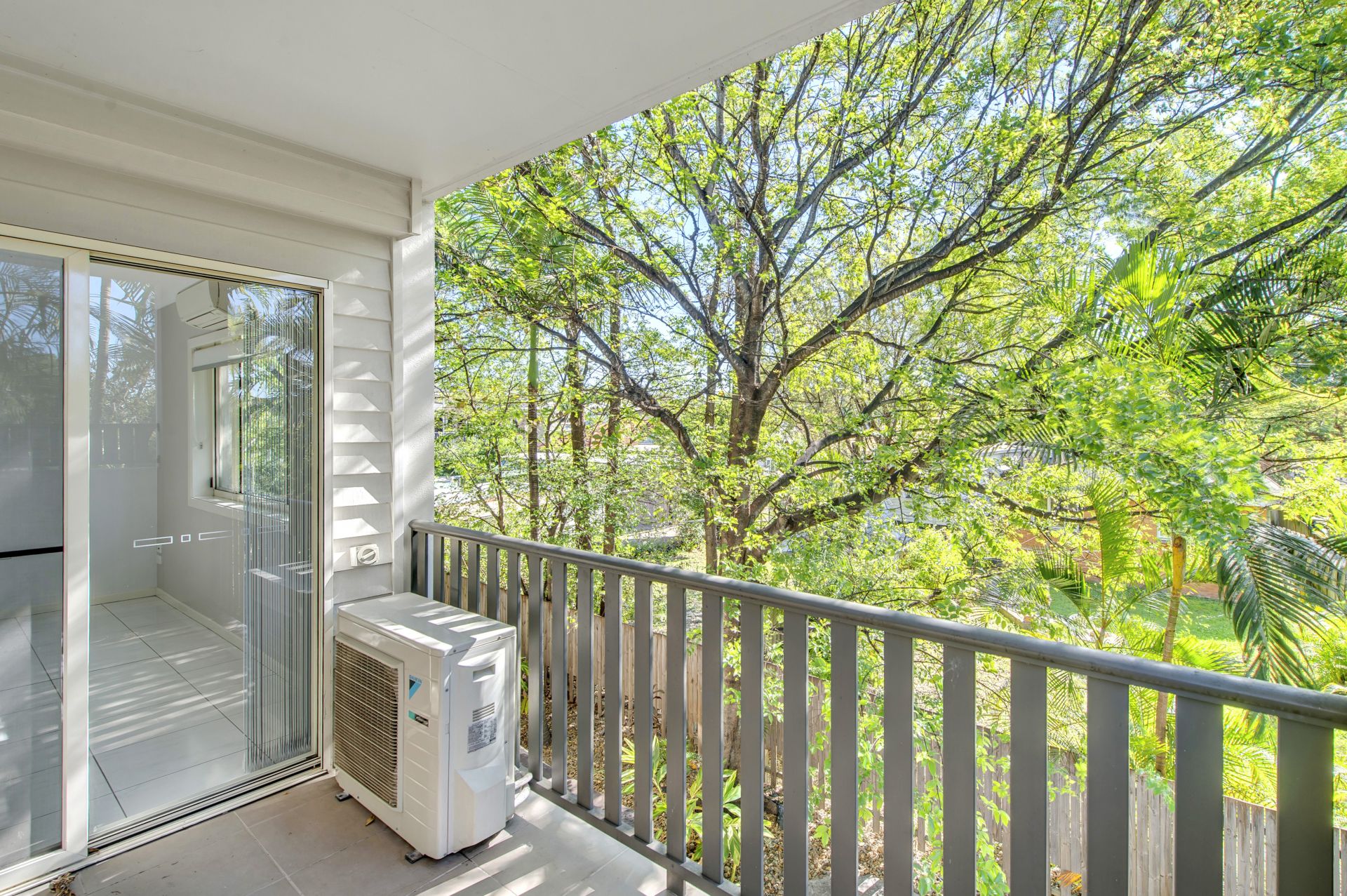 3-854-sandgate-road-clayfield-aumr-property
