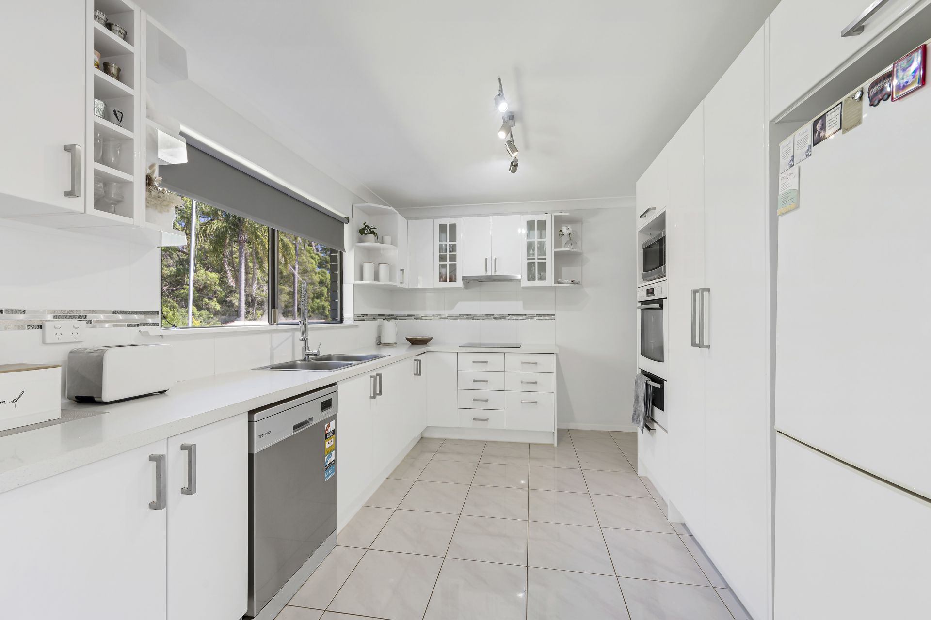 16 Burraneer Avenue Port Macquarie NSW, Port Macquarie - Thumbnail 8