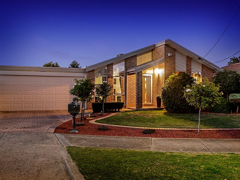 17 Hopkins Court, Altona Meadows - Thumbnail 2