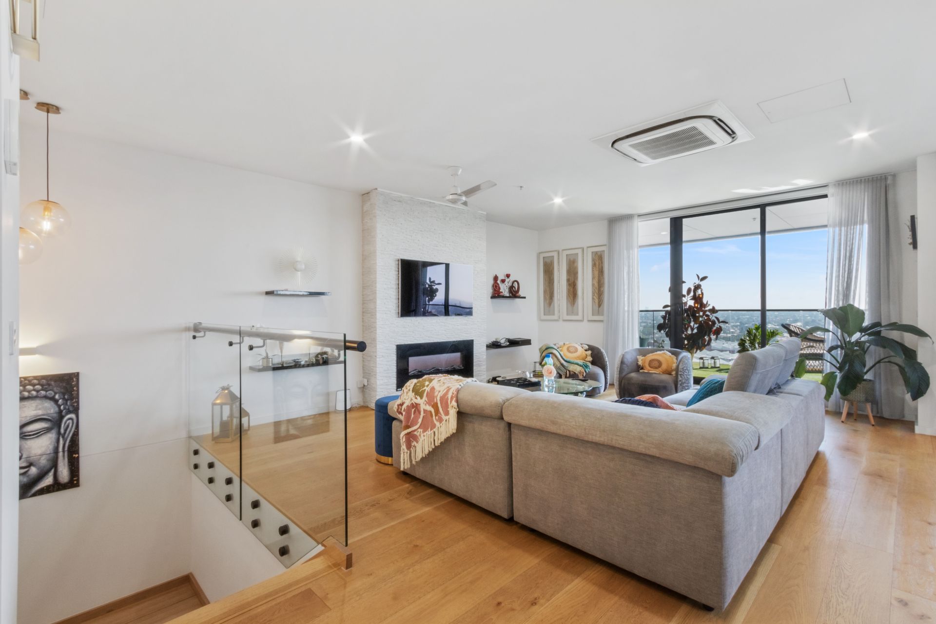 Stunning Penthouse Apartment