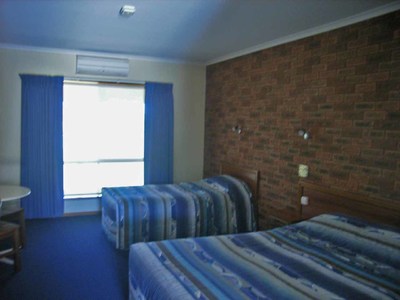 B&B MOTEL LEASEHOLD - LONG 30 YEAR LEASE - SPACIOUS DESIGN WITH QUALITY APPOINTMENTS