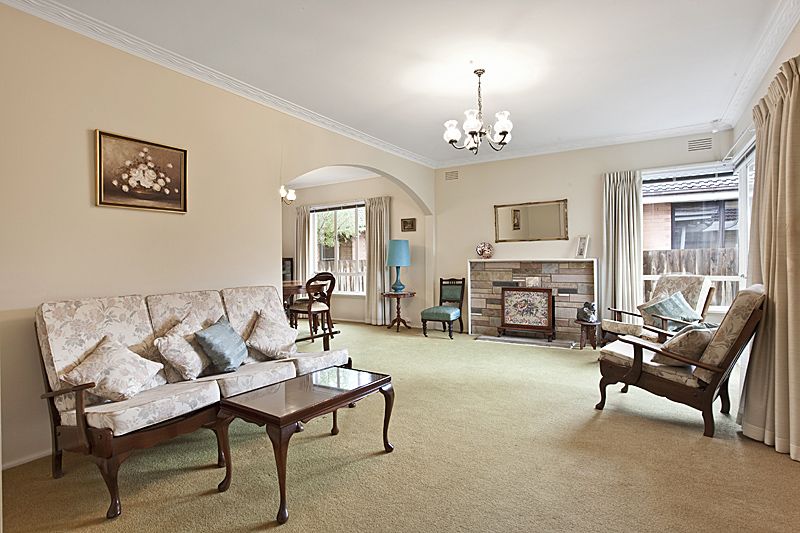 46 Bellevue Road, Bentleigh East - Thumbnail 2