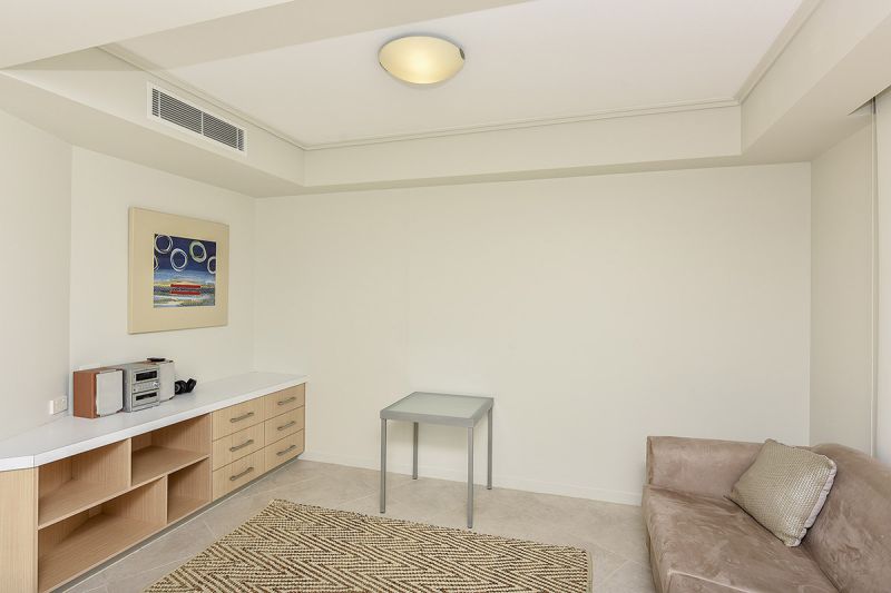 504/14 Aerodrome Road Maroochydore QLD, Maroochydore - Thumbnail 8