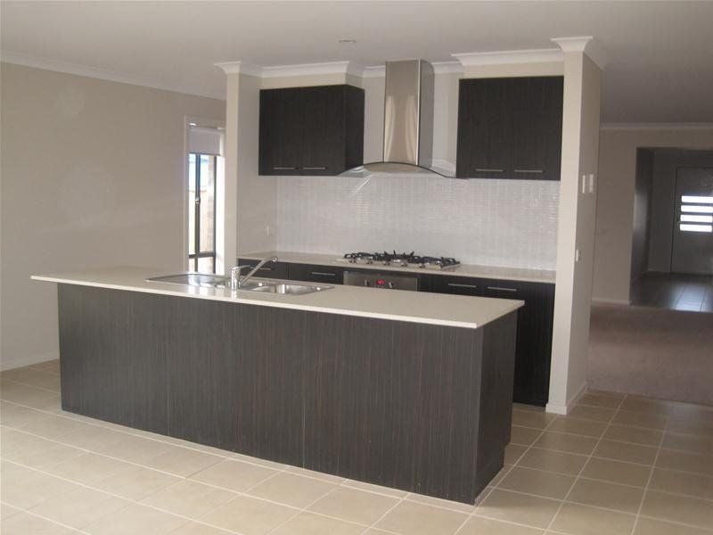 BEAUTIFUL FAMILY HOME