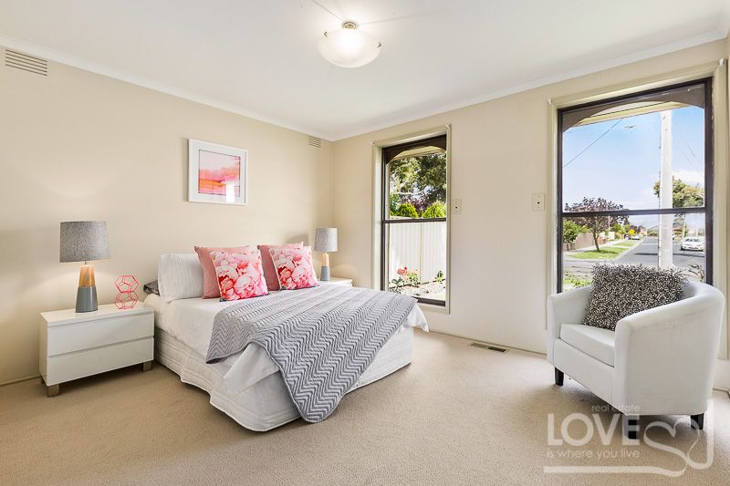 Warm, Welcoming And Renovated
