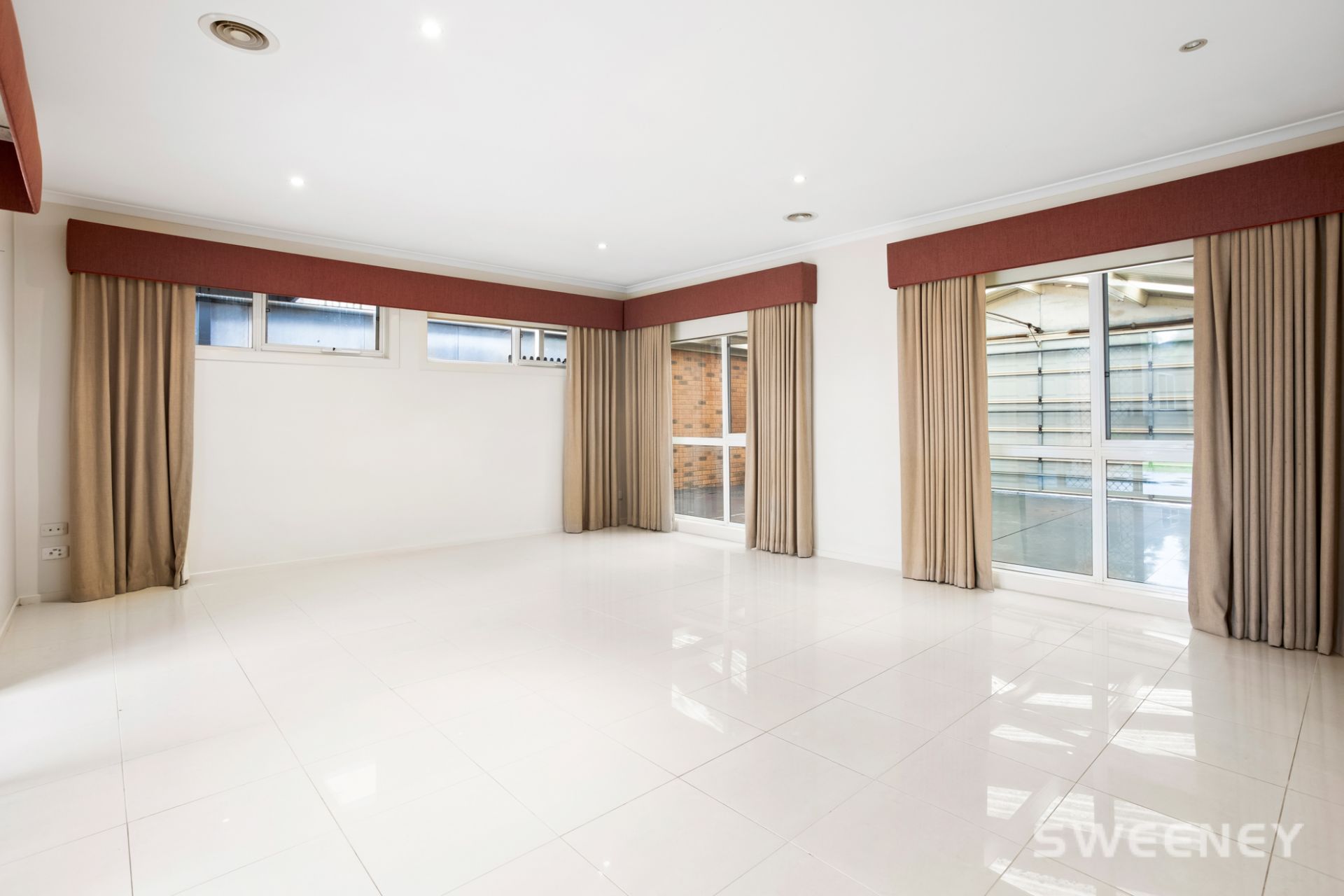 54 Waratah Drive, Altona Meadows - Thumbnail 7