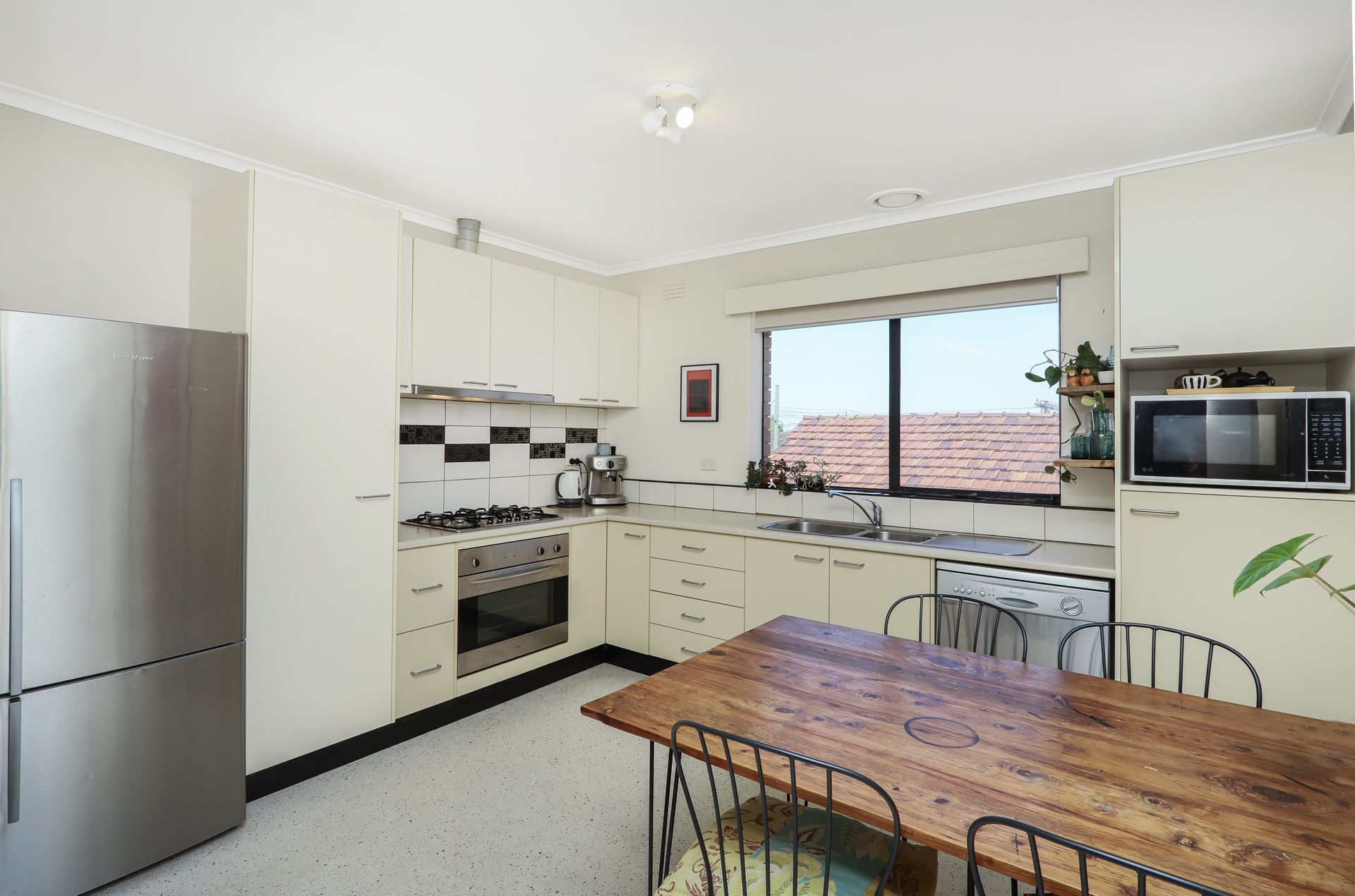 7/42 Roberts Street West Footscray VIC, West Footscray - Thumbnail 2
