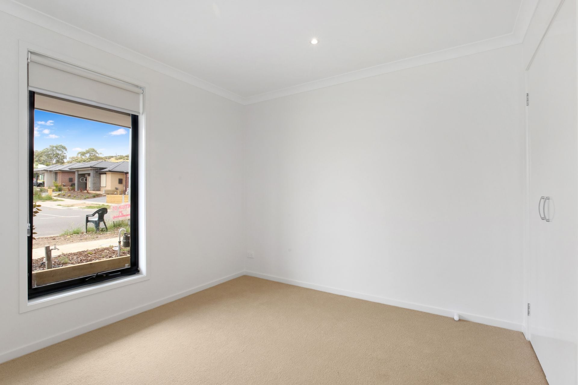 Wonderfully Presented Home!