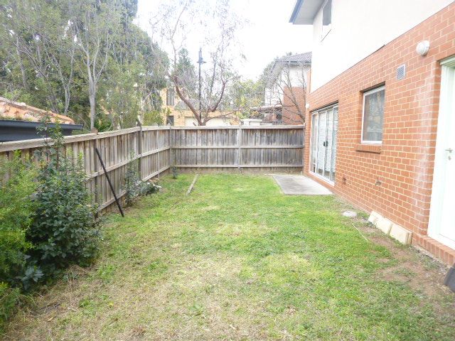 **Super Spacious Townhouse**