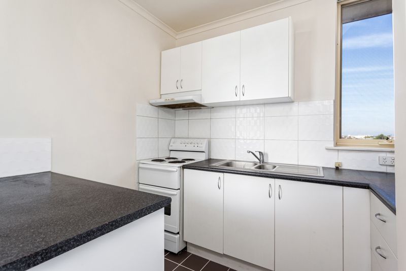 11/51 Stirling Street, Footscray - Thumbnail 5