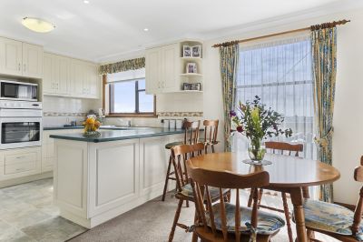 3
 
 
 
  
 
 
 3
 
 
 
  
 
 
 2
 
 
 
 
 
 
 
 55 Lyons Avenue, Miandetta TAS 7310, Miandetta - Thumbnail 4