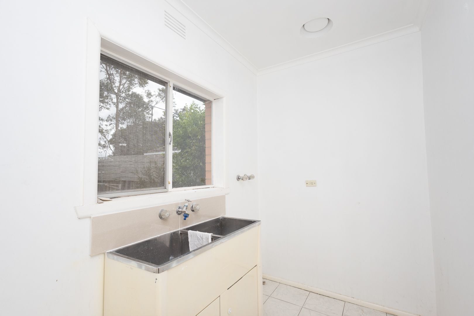 Charming 3 Bedroom Home for Rent
