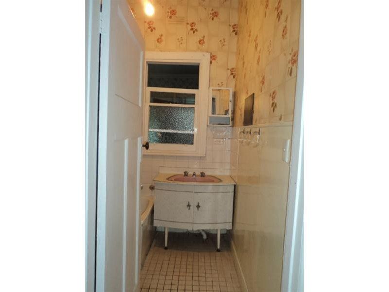 CLOSE TO ALL AMENITIES!