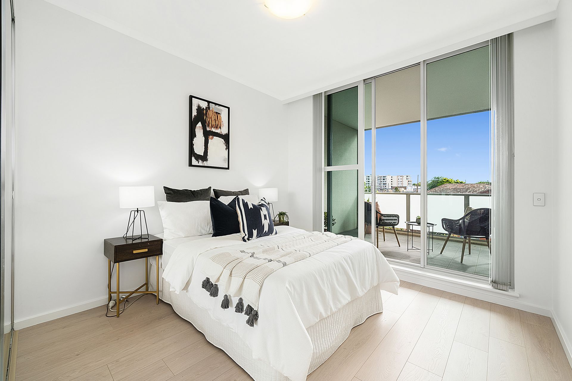 301/8 Station Street, Homebush, Homebush - Thumbnail 6