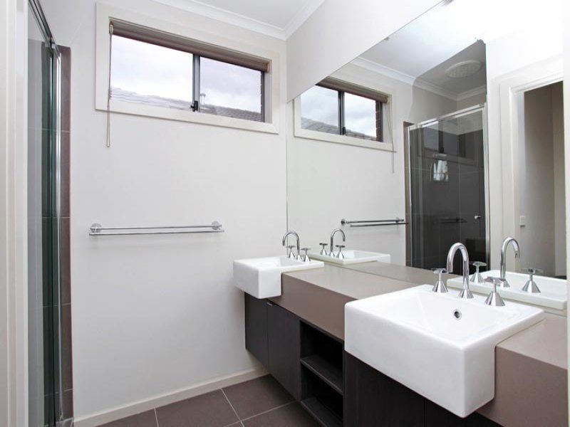 54 Olsen Retreat, Caroline Springs - Thumbnail 7