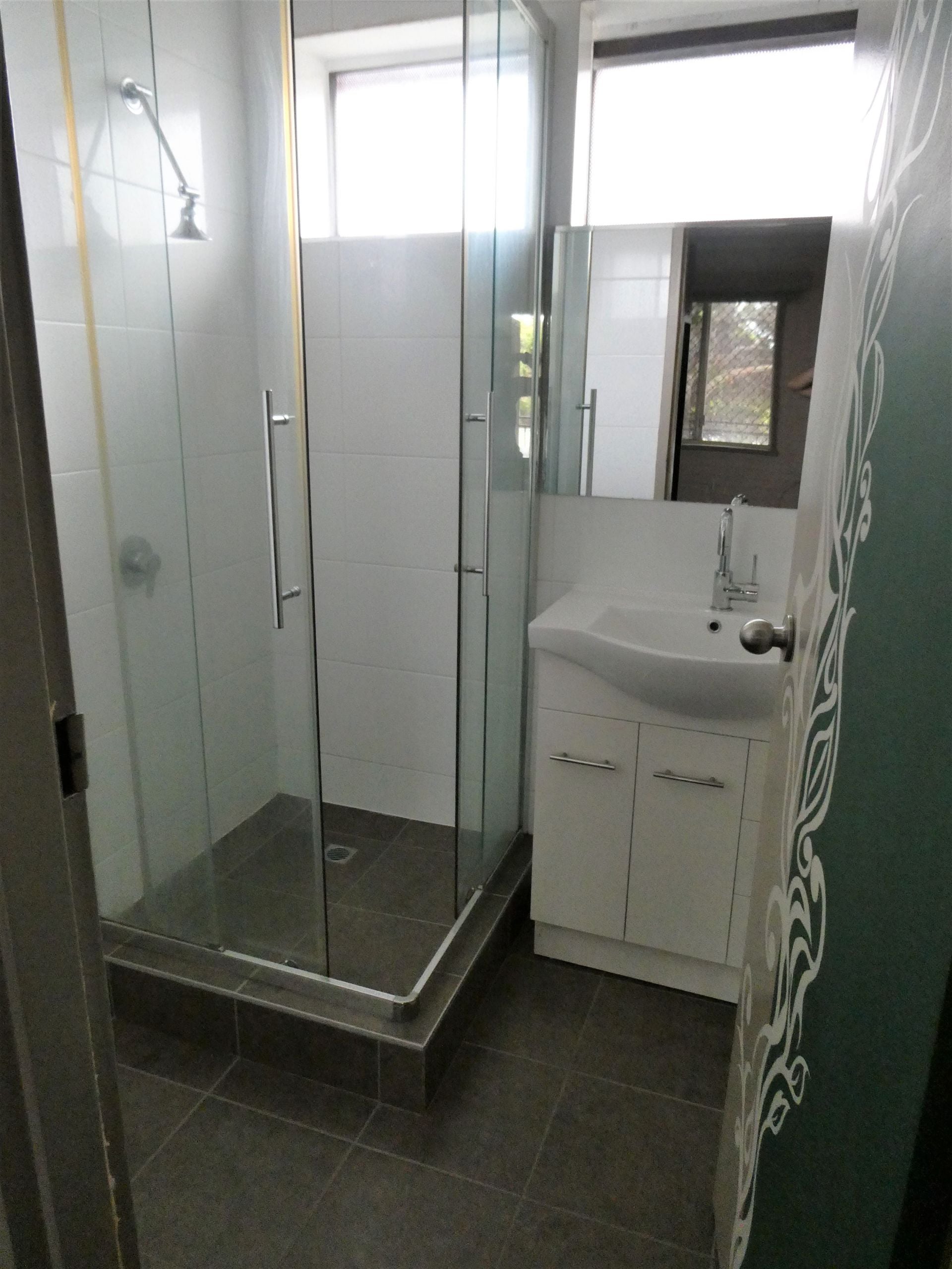 Excellent Apartment In Hidden Pocket Of Brunswick