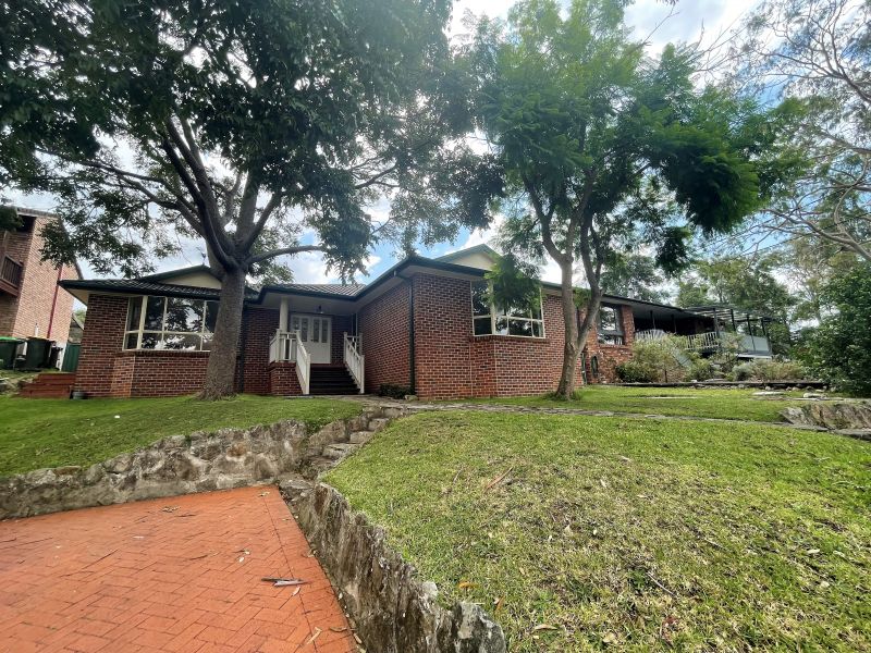 76 Roberts Parade, Hawkesbury Heights Chapman Real Estate