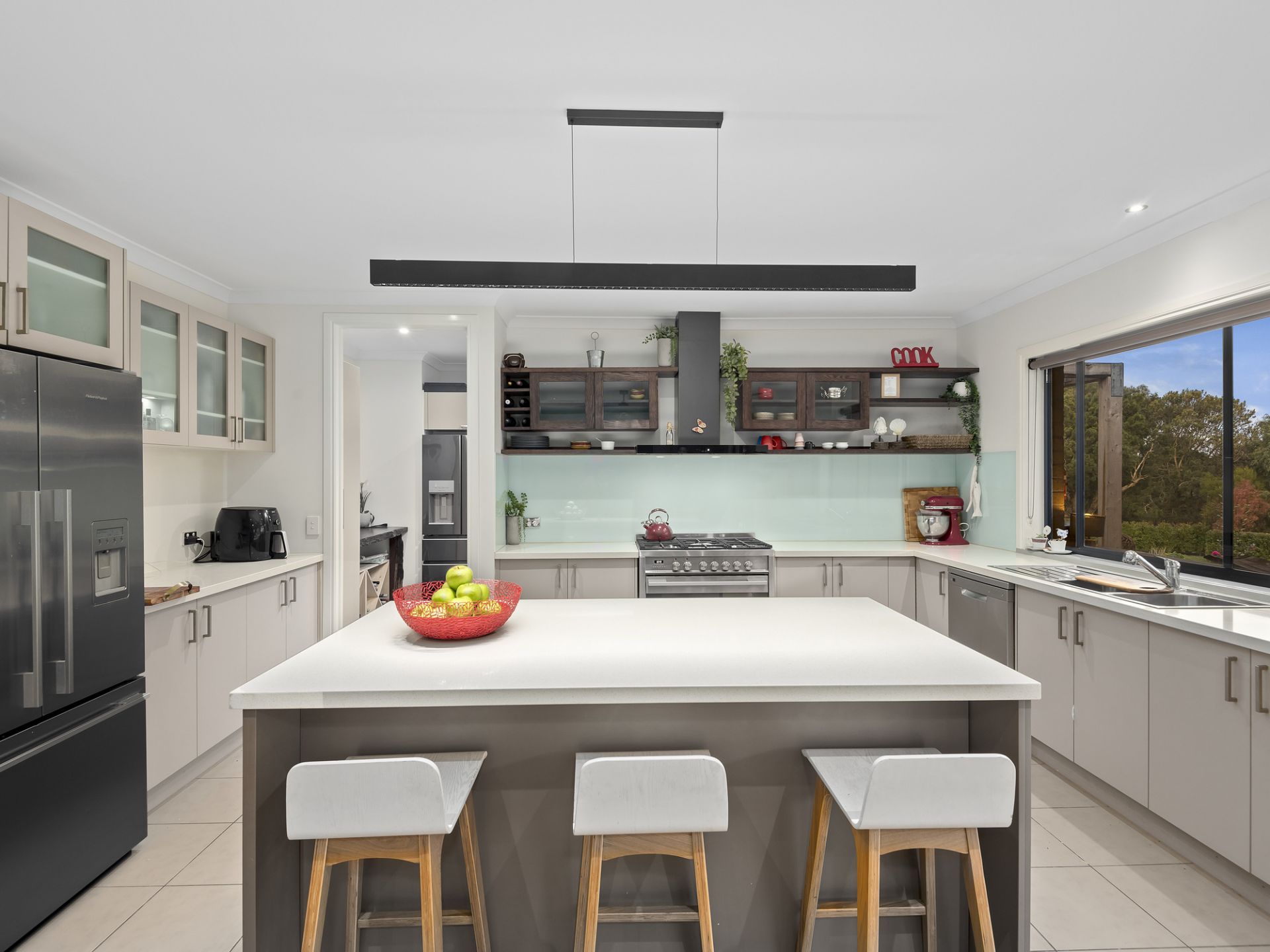 Real Estate For Sale 147 Coombes Road Torquay , VIC