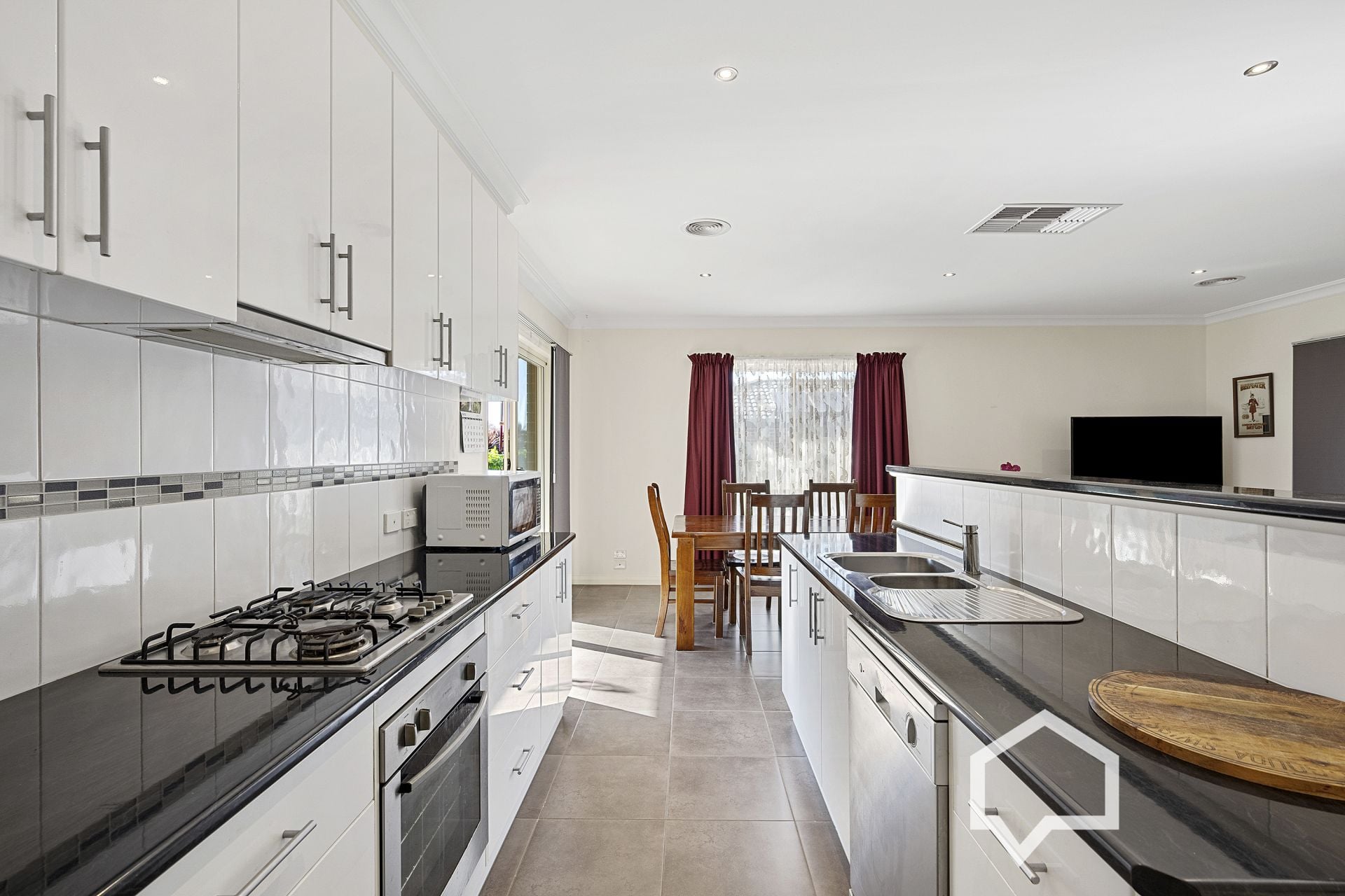 10 Irontree Close Kangaroo Flat VIC, Kangaroo Flat - Thumbnail 6