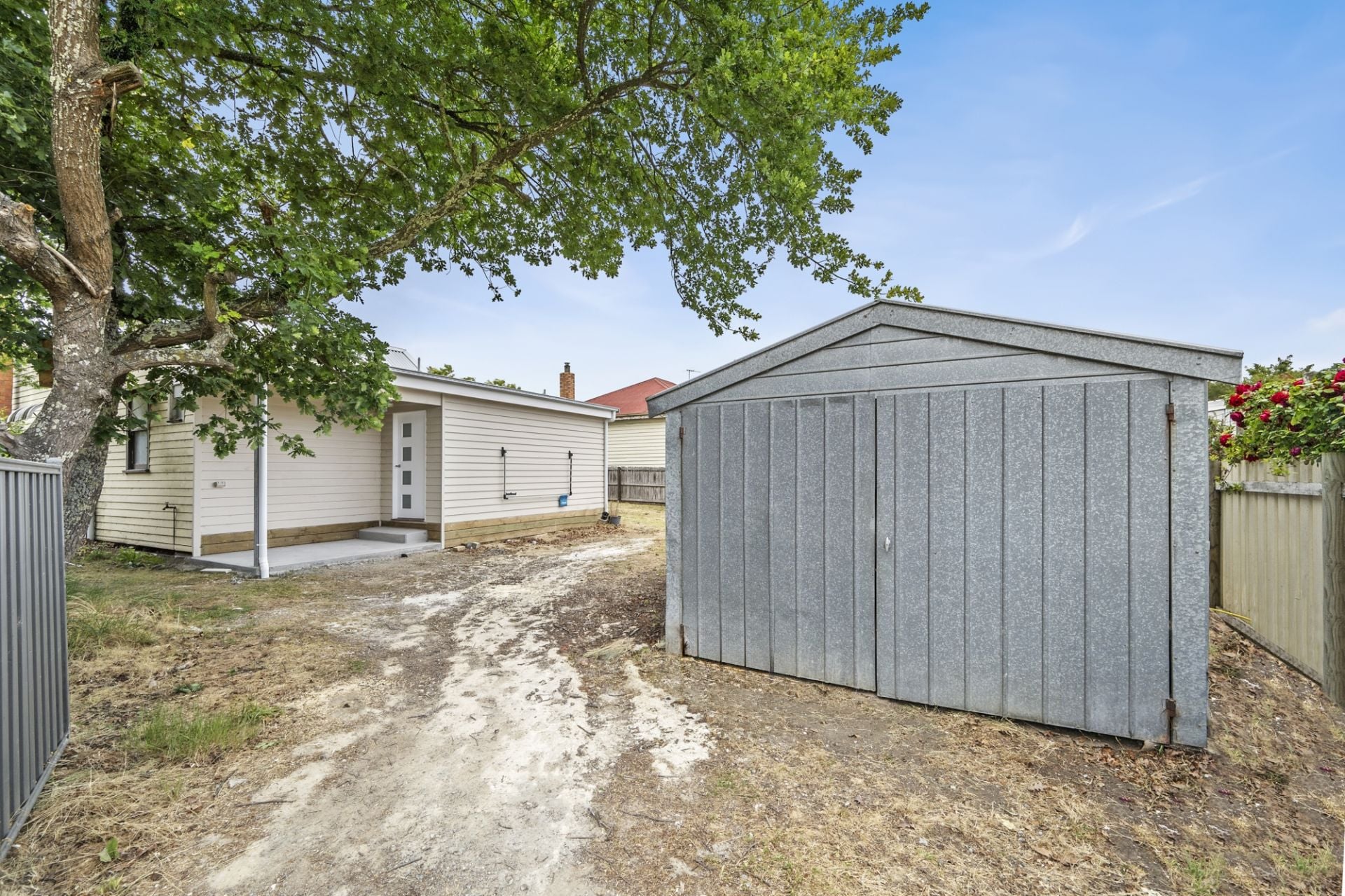 18 Warburton Street Beaufort VIC, Beaufort - Thumbnail 2