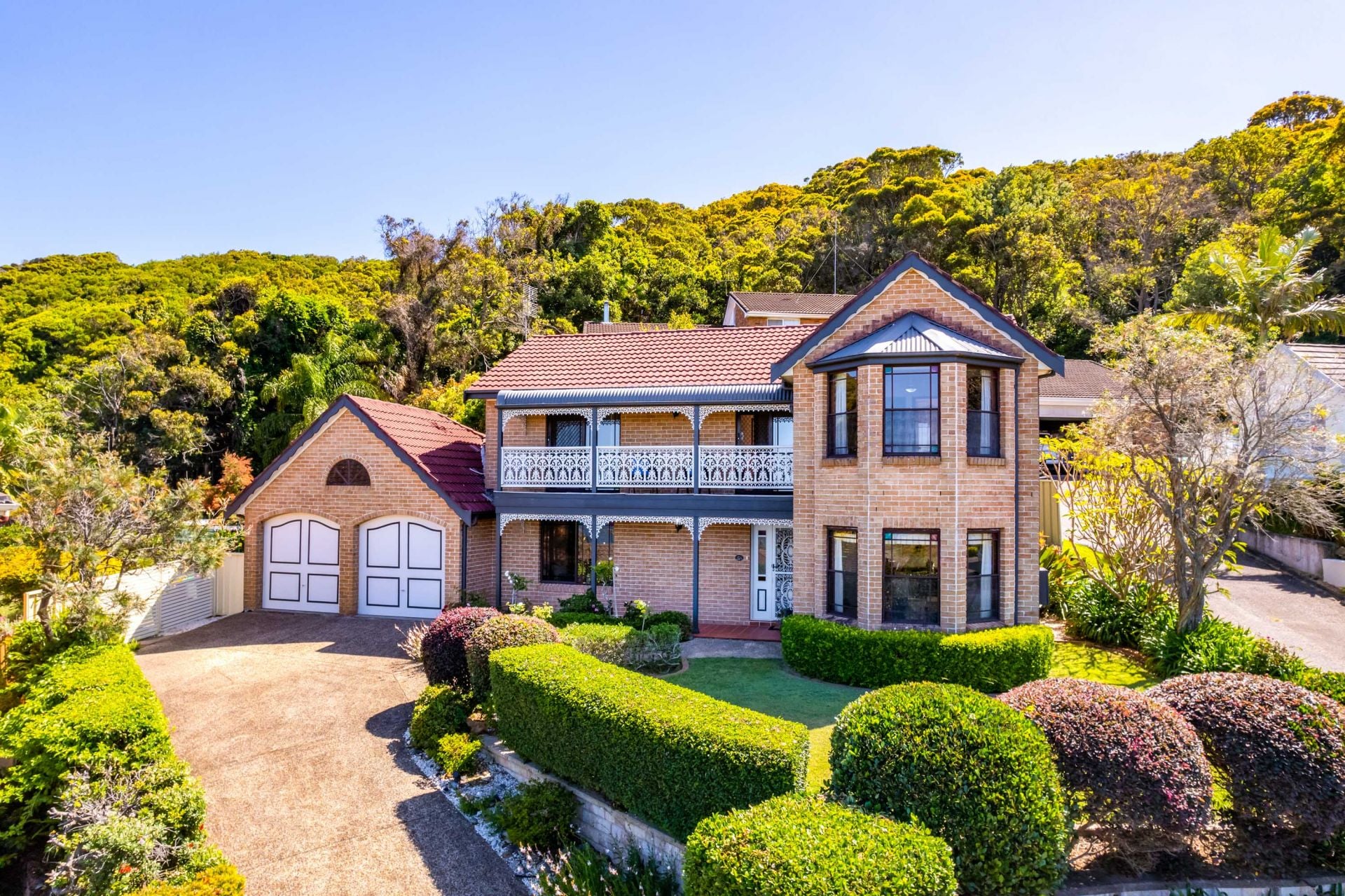 21 Cinnabar Close, Caves Beach - Thumbnail 2