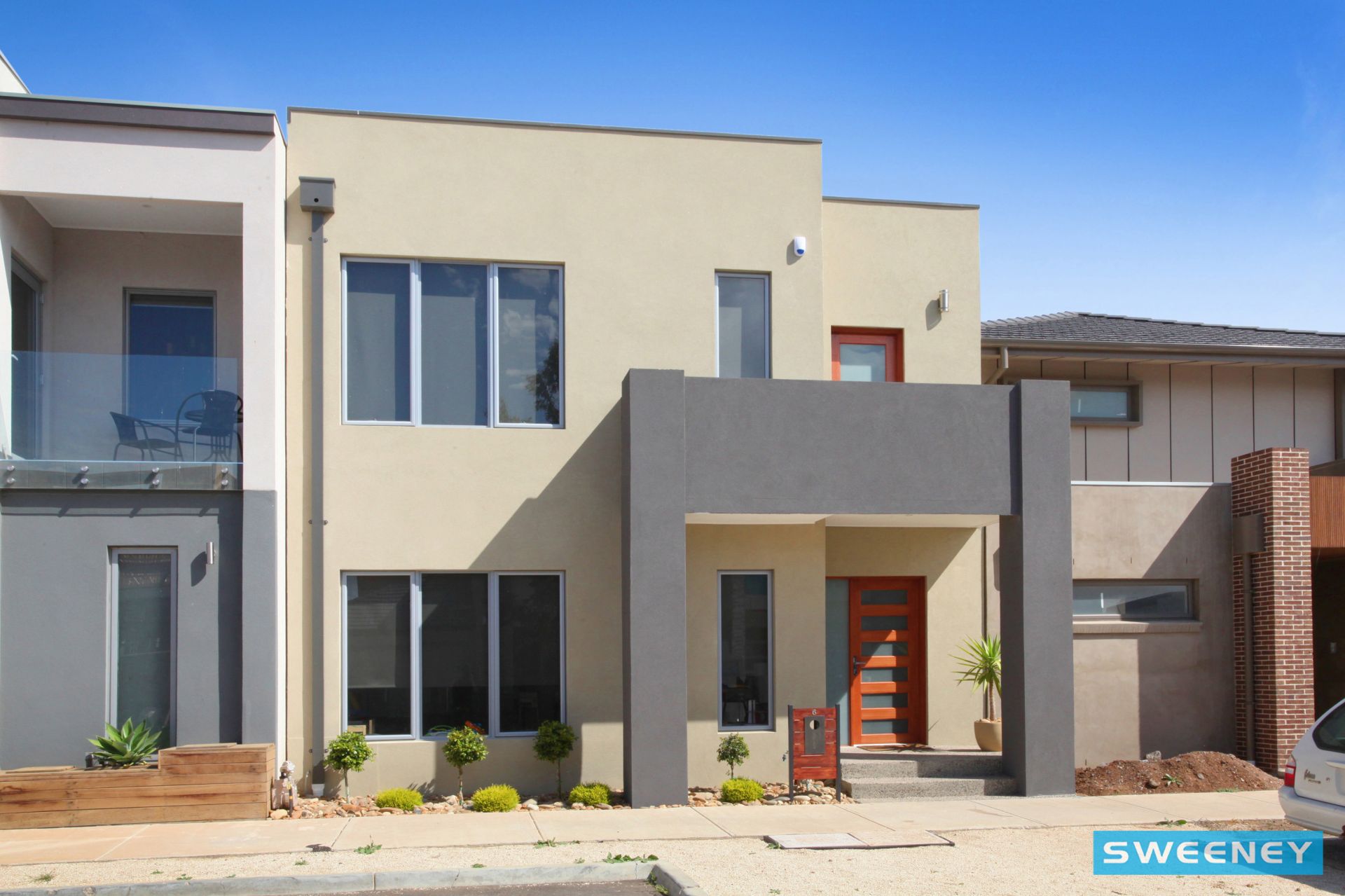 6 Swan Street, Caroline Springs - Thumbnail 3