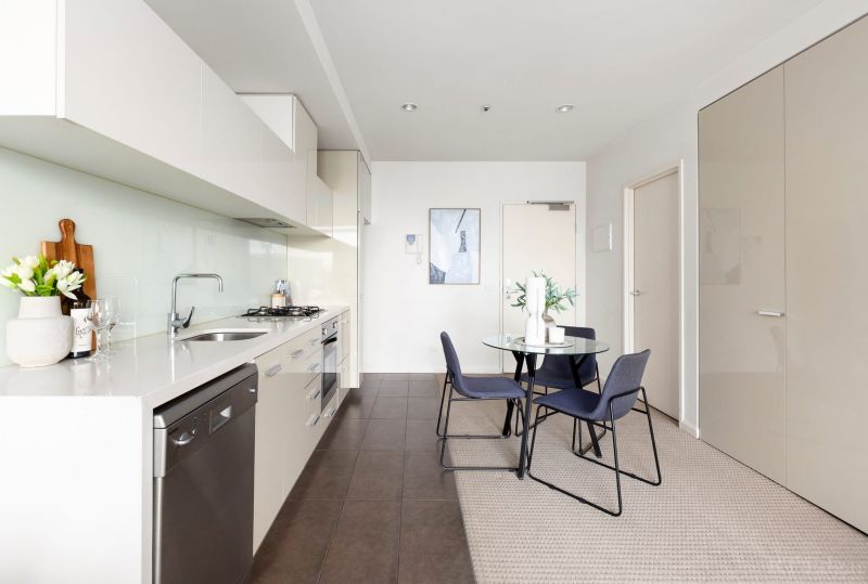 110/8 Breavington Way, Northcote - Thumbnail 6