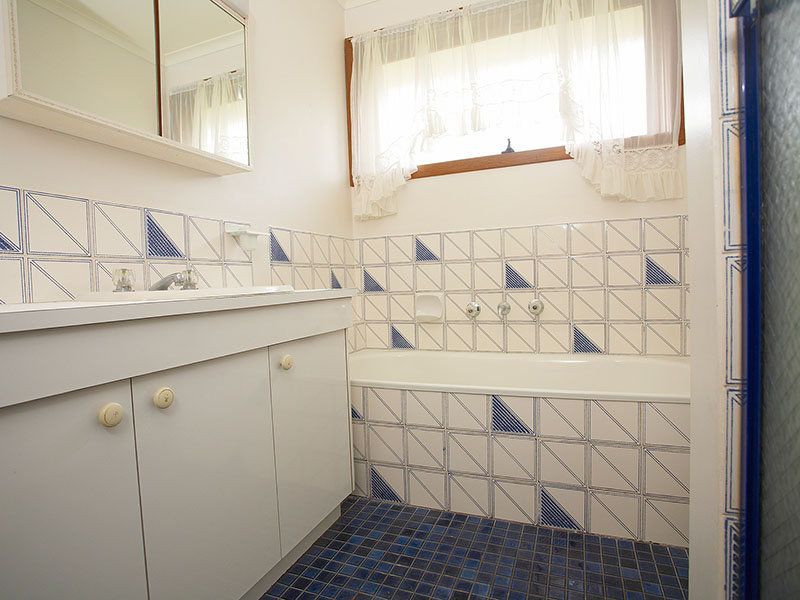 5 Langhorne Street, Altona Meadows - Thumbnail 6