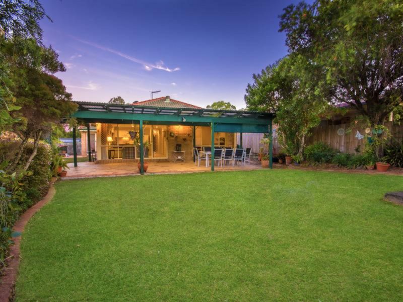 BELMONT 23 Mitchell Place