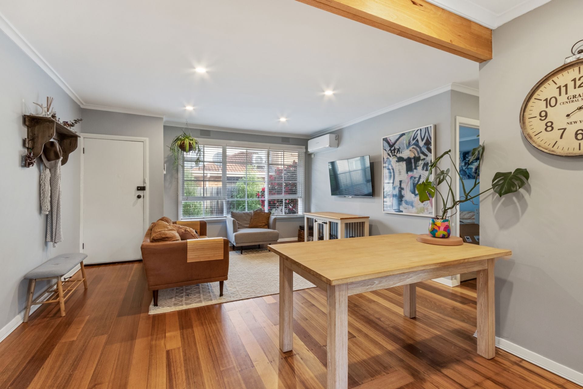 Fully renovated and in an unbeatable location