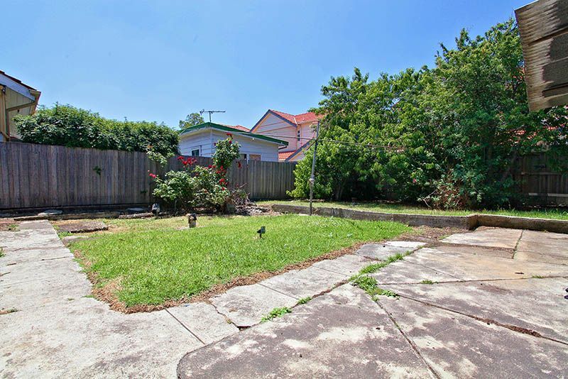 46 Ashley Street, West Footscray - Thumbnail 7