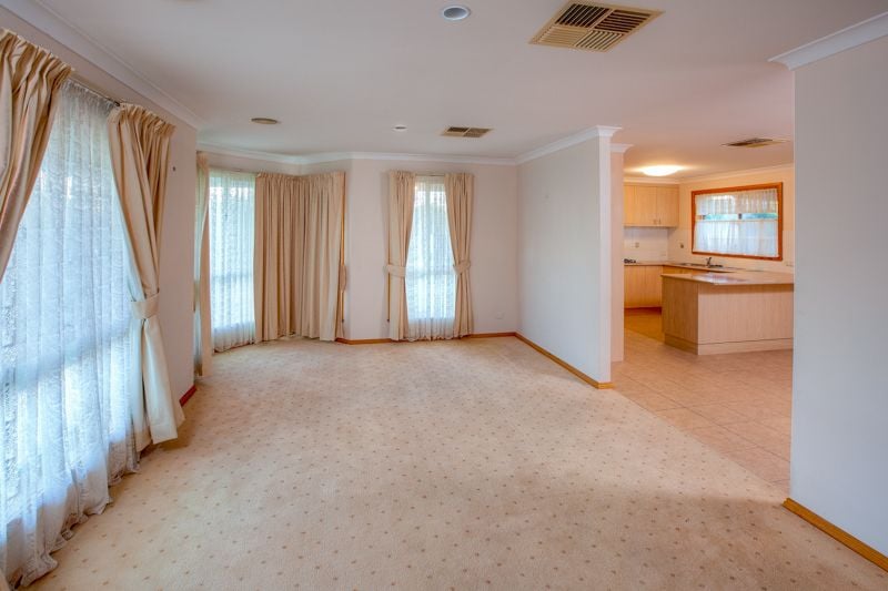 3 Clem Drive Glenroy NSW, Glenroy - Thumbnail 2