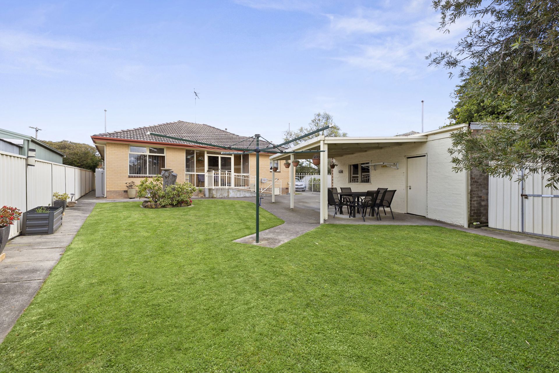 2 Elizabeth Street, Wendouree, Wendouree, Wendouree - Thumbnail 2