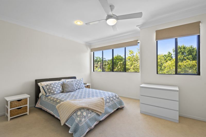 2/8-10 Yallanga Place, Mooloolaba