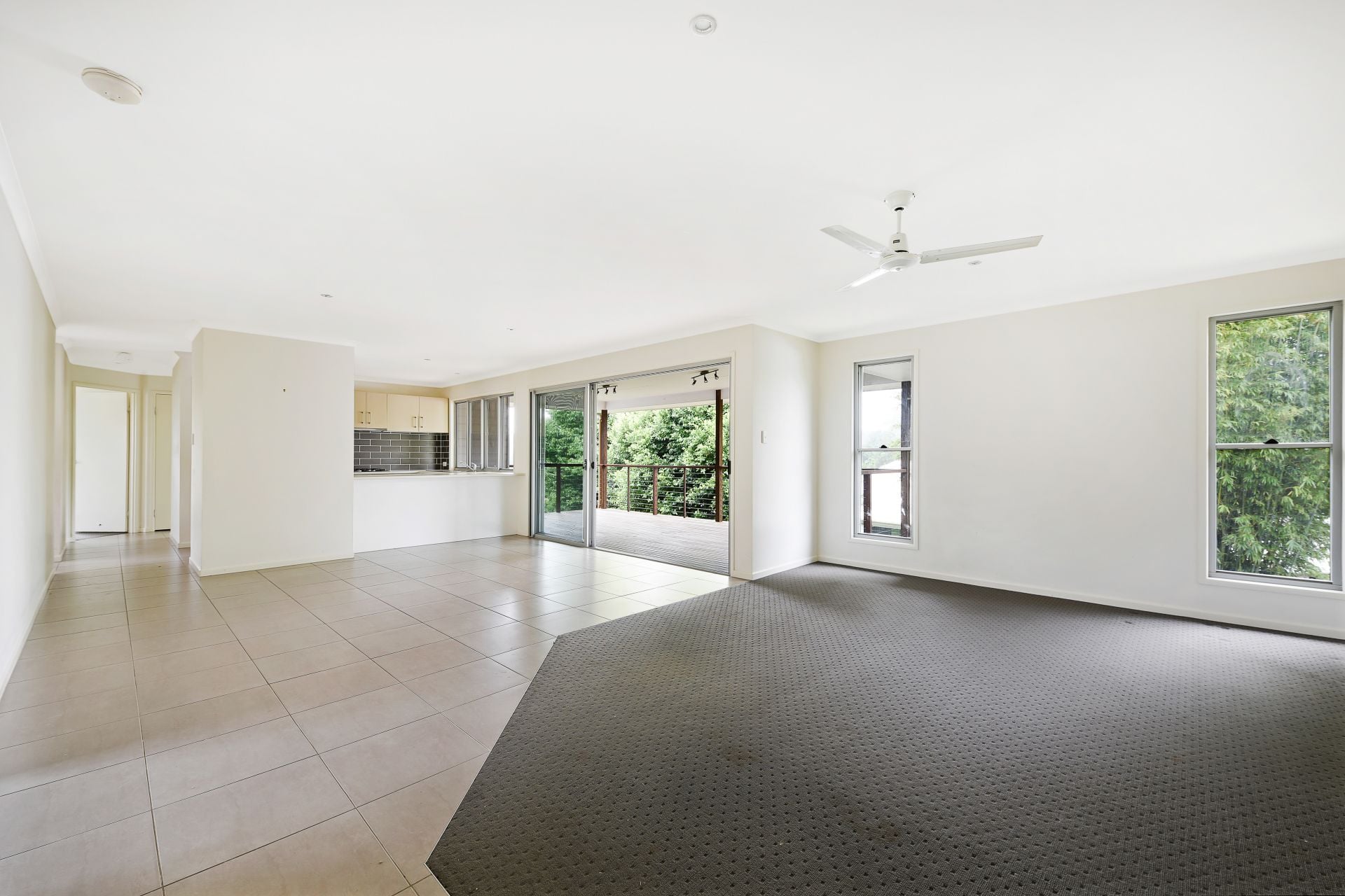 4 Bourne Crescent Woombye QLD, Woombye - Thumbnail 5