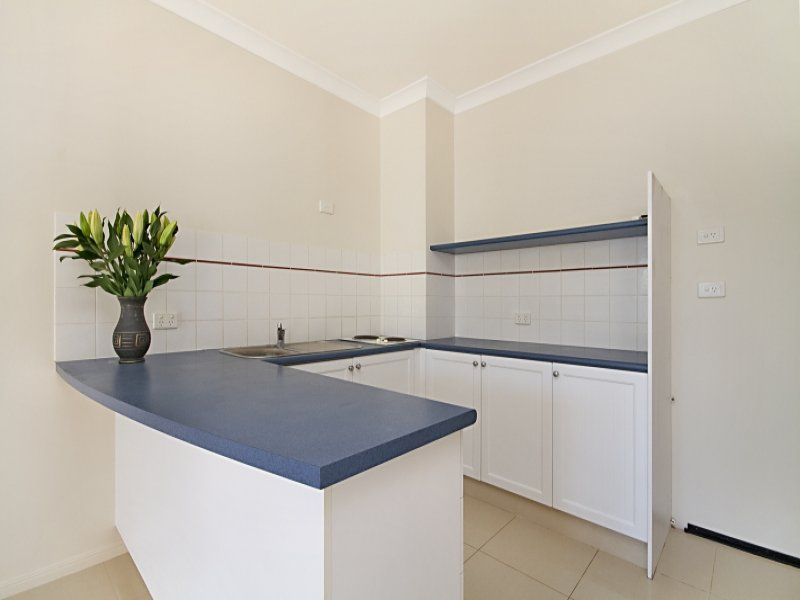 131/99 Griffith Street 'Calypso Plaza' COOLANGATTA QLD, 'Calypso Plaza' Coolangatta - Thumbnail 6